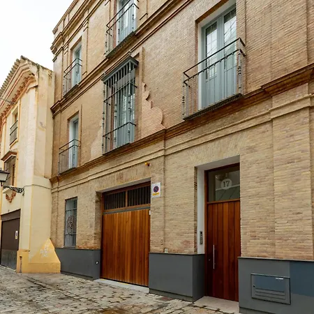Komodo Goyeneta - Duplex With Pool & Patio. Appartement Sevilla