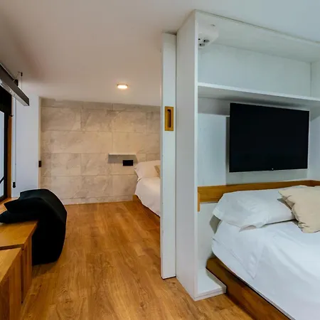 Komodo Goyeneta - Duplex With Pool & Patio. Appartement *